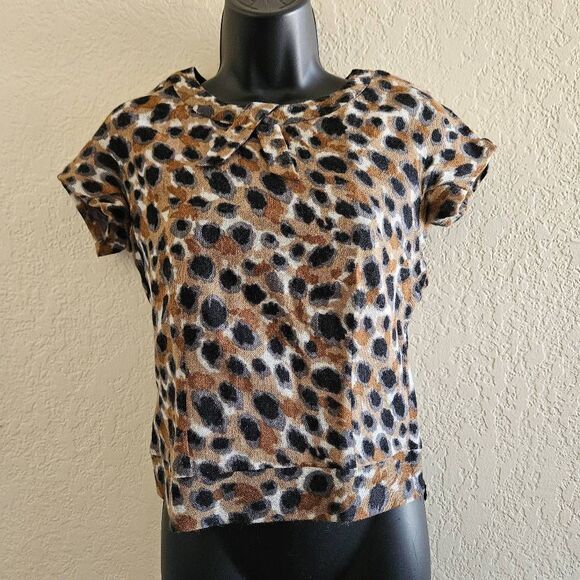 Portrait of a Girl Wool Blouse - Picture 2 of 9